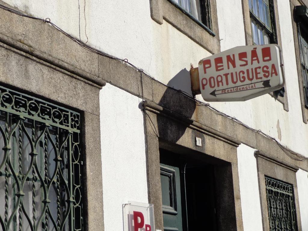 A Portuguesa Guest House Порто Екстериор снимка